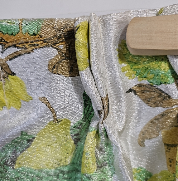 Pair of Mid Century Bright Cheery Fruit/Floral Pinch Pleat Fiberglass Curtains! - Picture 7 of 16